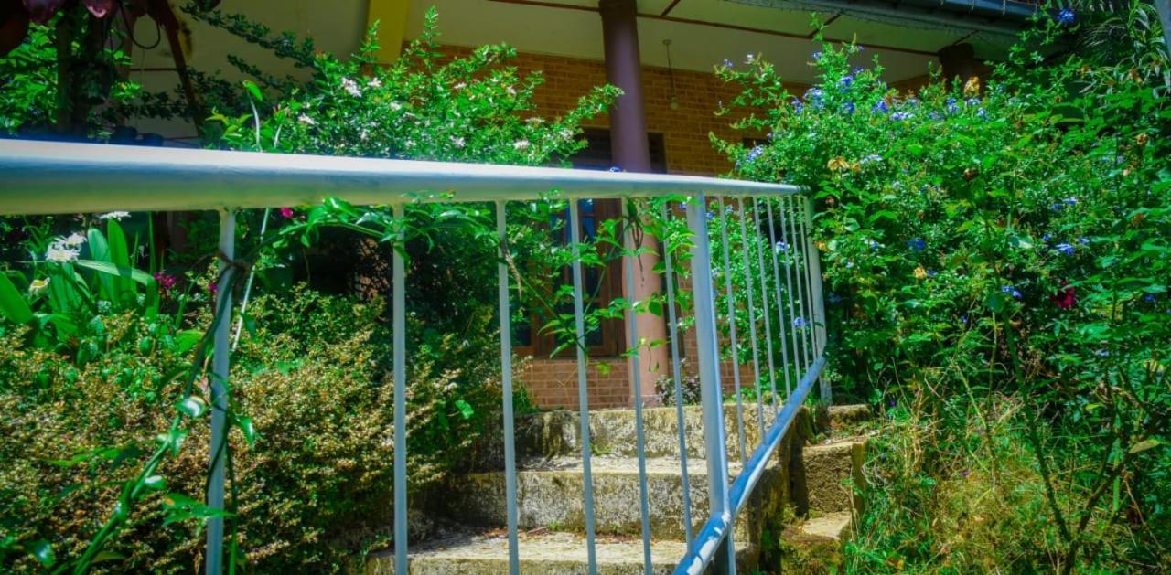 City Escape Hotel Ella Bagian luar foto